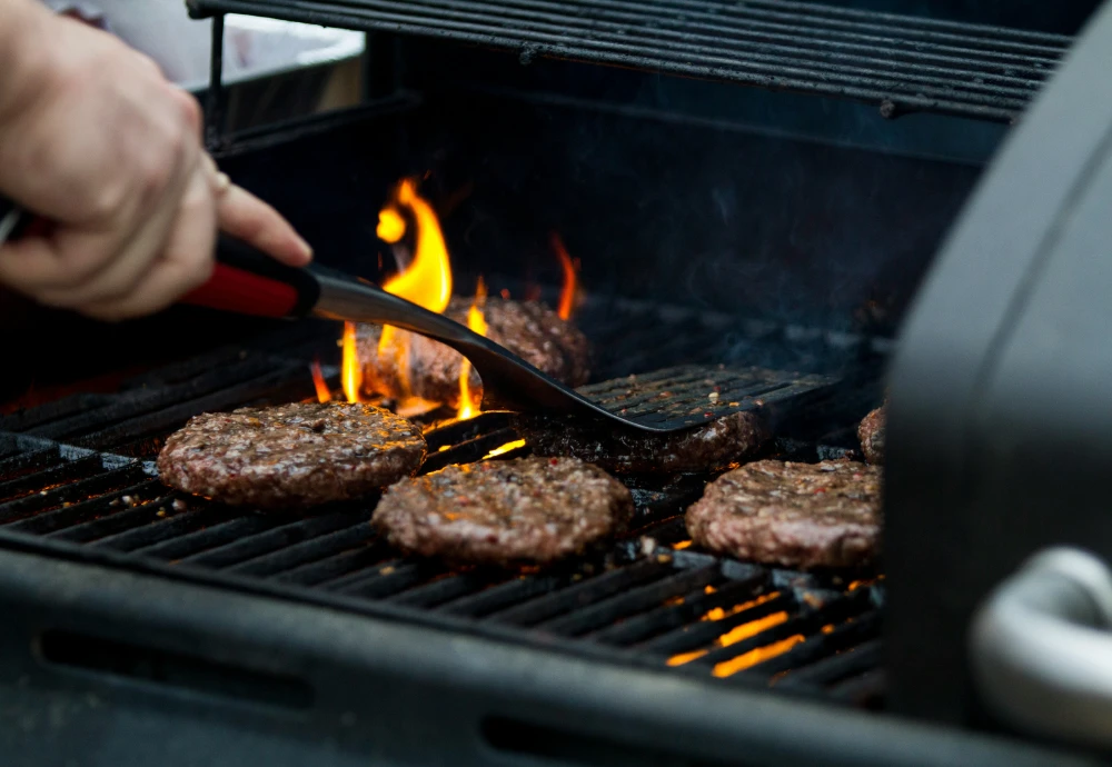 how wood pellet grills work